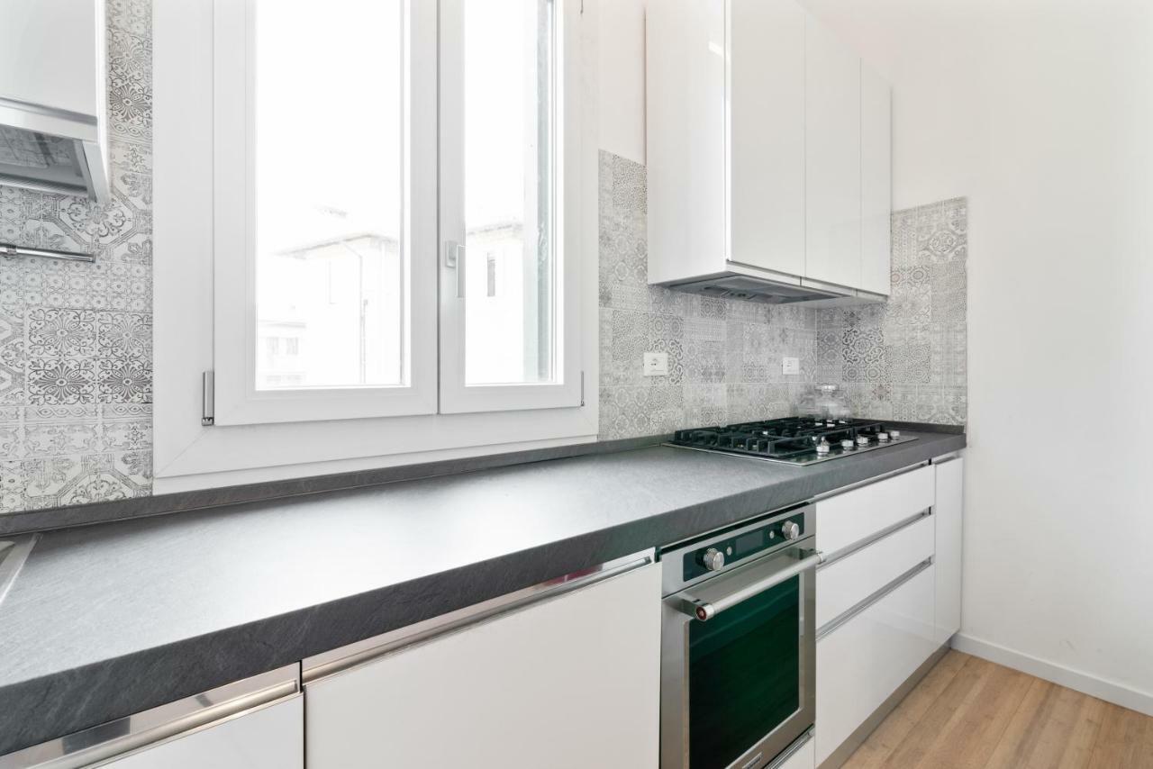 Prato Della Valle Roomy Flat 파도바 외부 사진